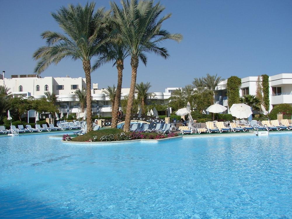 Queen Sharm Aqua Park Hotel Exterior foto